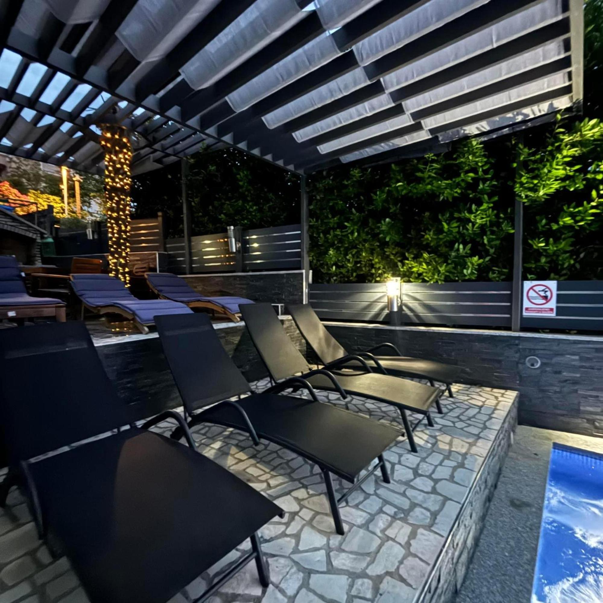 Apartments Blazevic, Heated Pool&Jacuzzi Драмаль Экстерьер фото